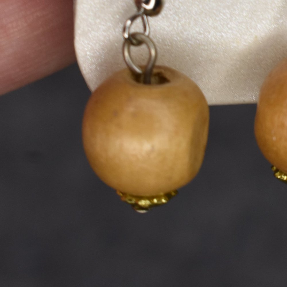 🔥 3/$15 NWT Wood Bead Dangle Earrings - Picture 6 of 8